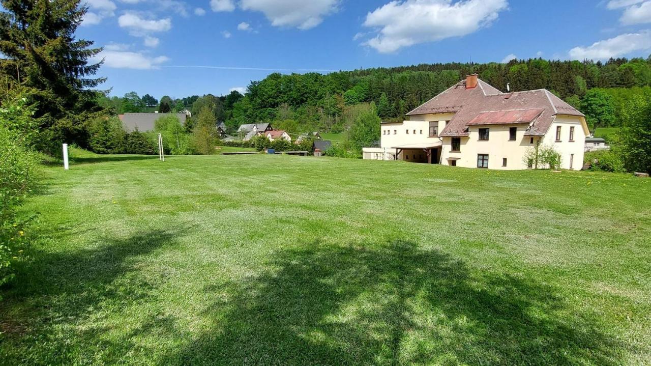 Penzion Siskovna Jívka Exterior photo